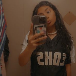 Meet your Posher, Natalie